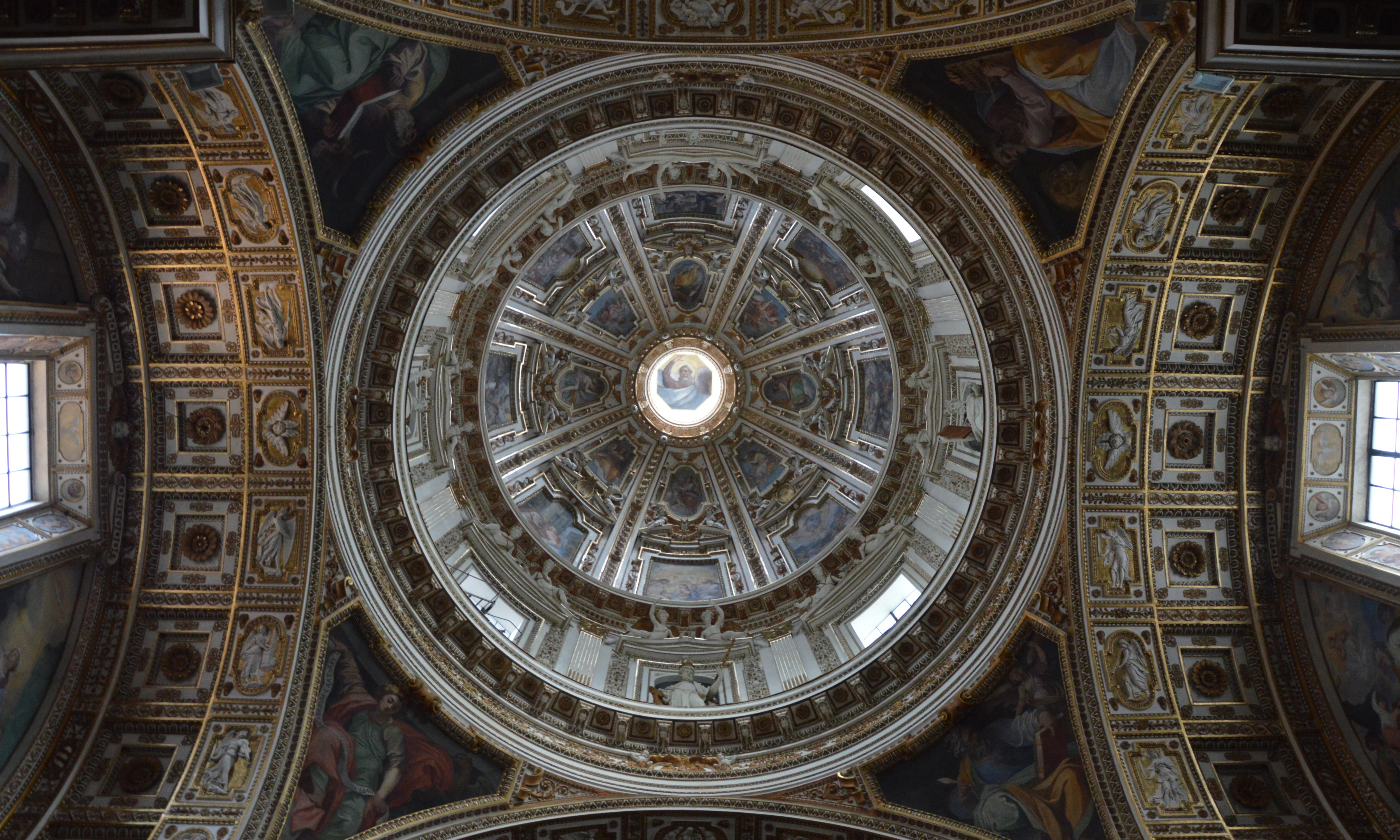 Piazza Santa Maria dei Monti, Rome | Zoompit