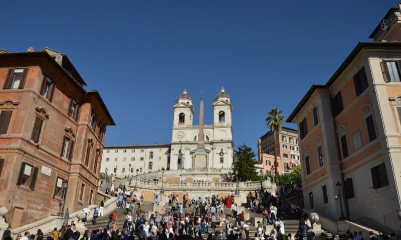Piazza di Spagna, Rome | Zoompit