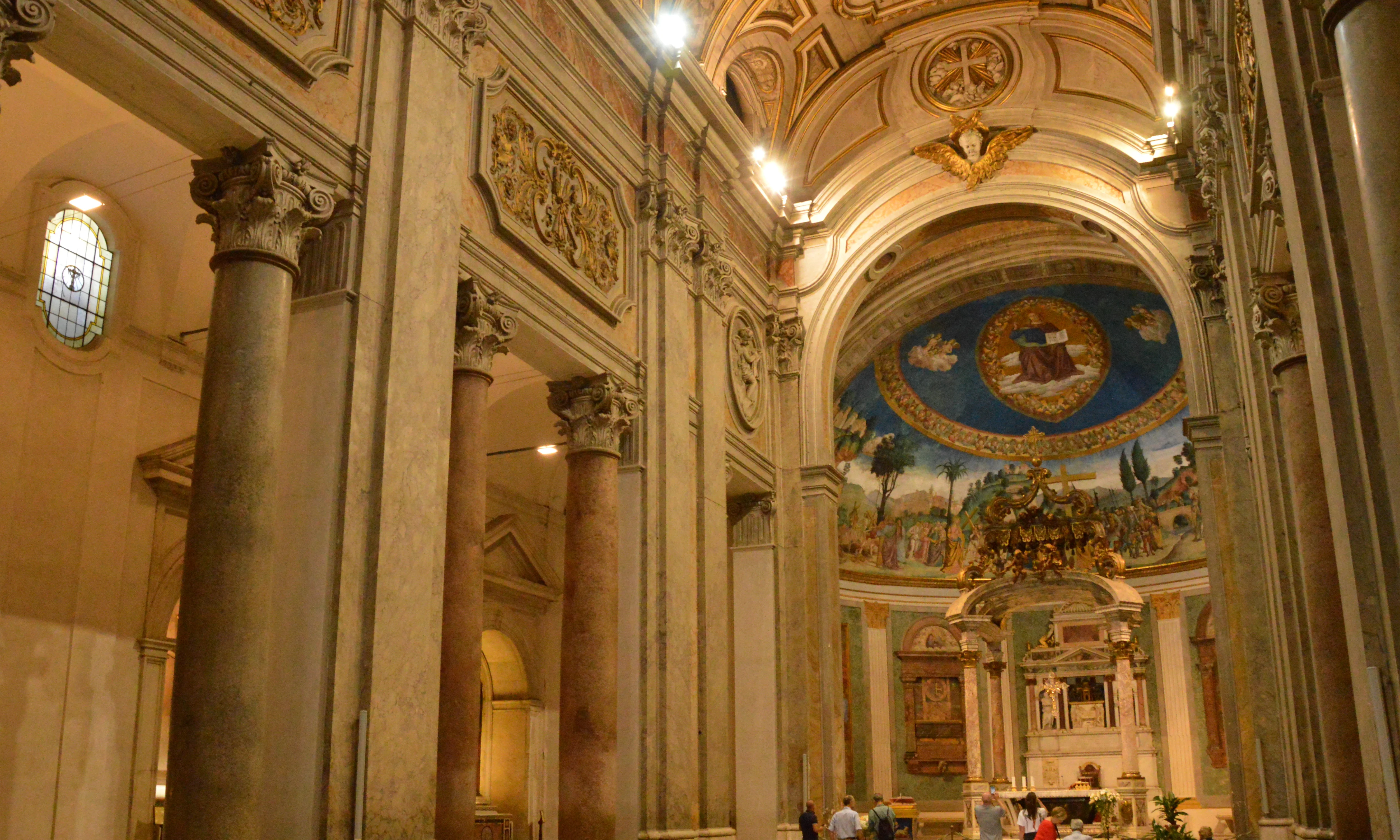 Basilica di Santa Croce in Gerusalemme, Roma | Zoompit