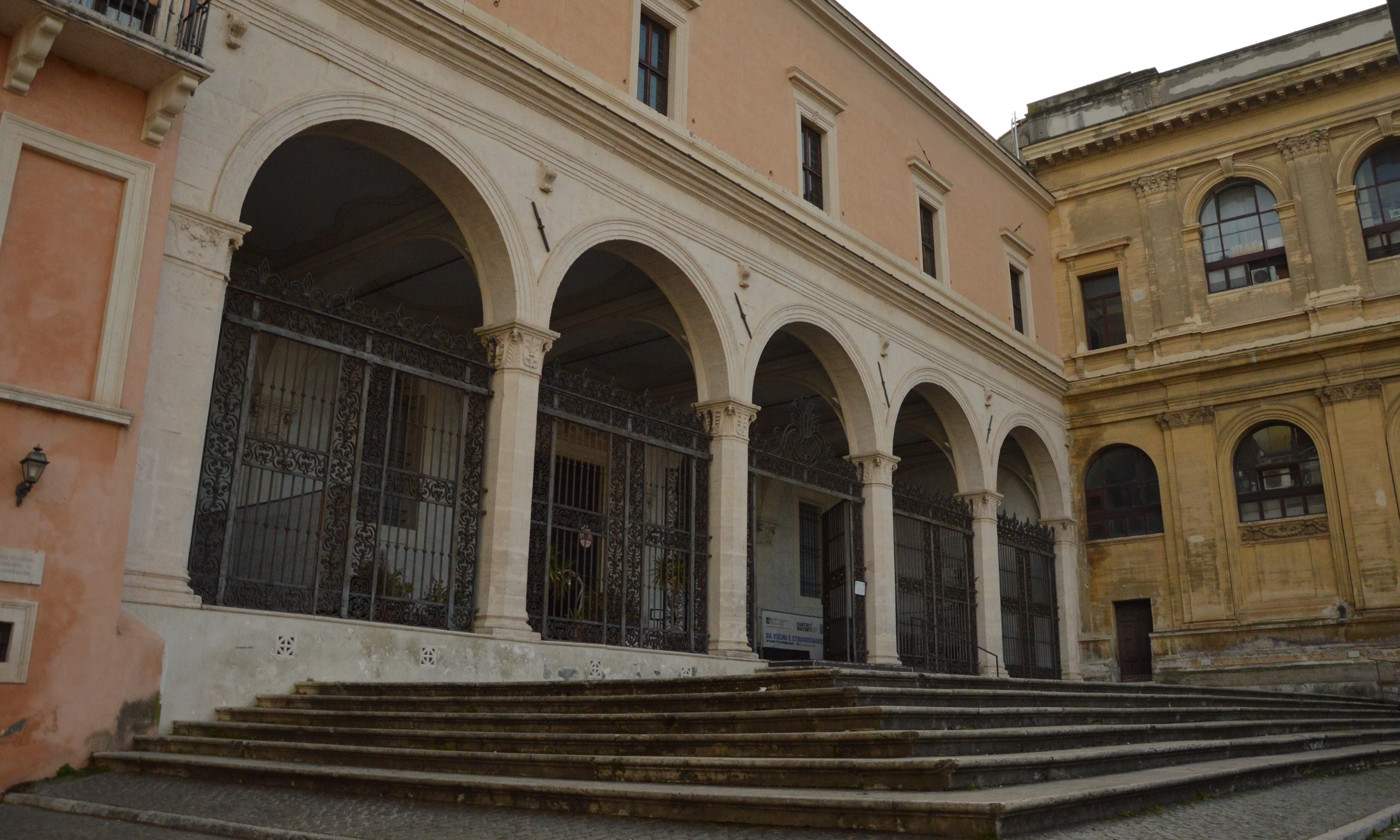 Basilica San Pietro in Vincoli, Rome | Zoompit