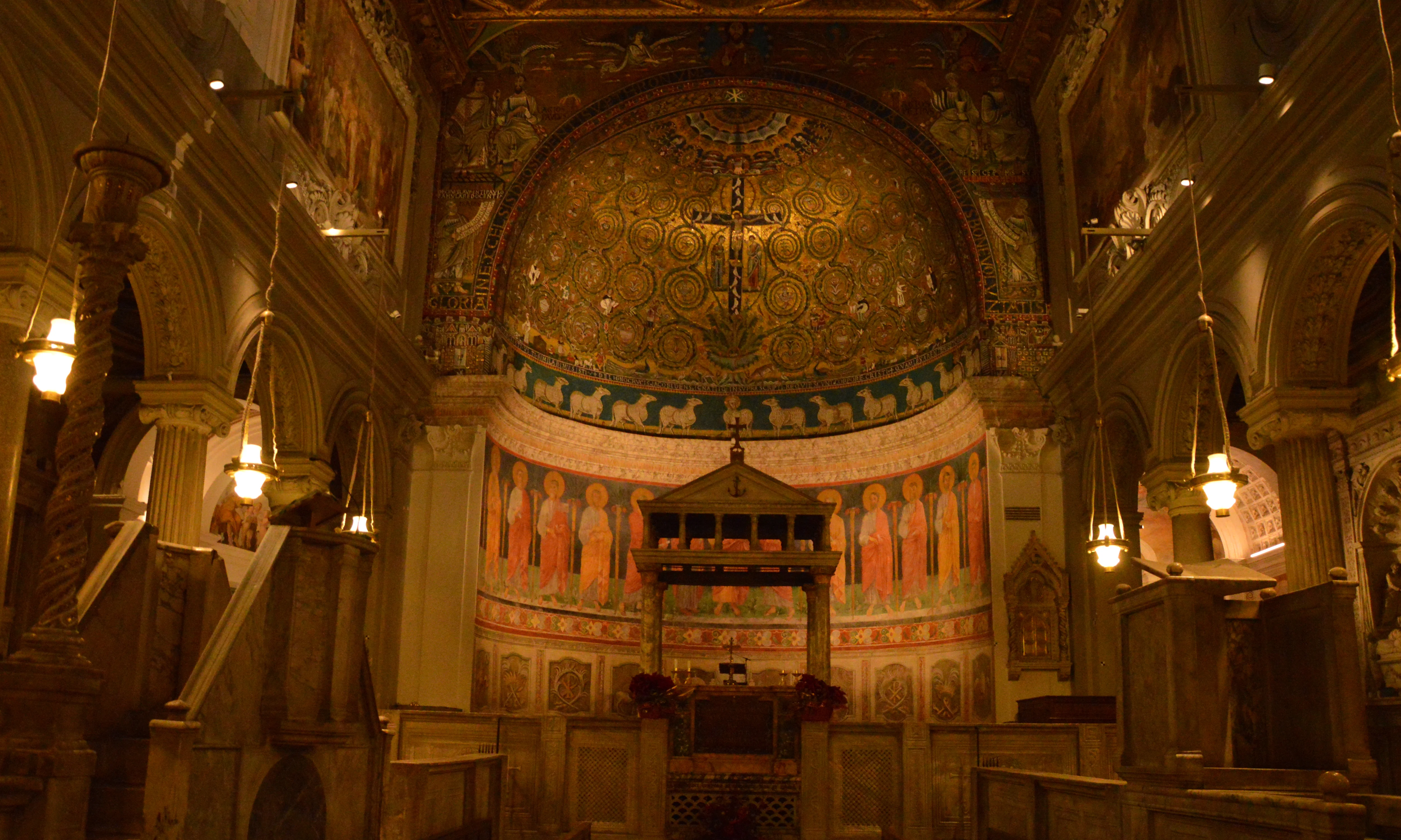 Basilica San Clemente, Rome | Zoompit