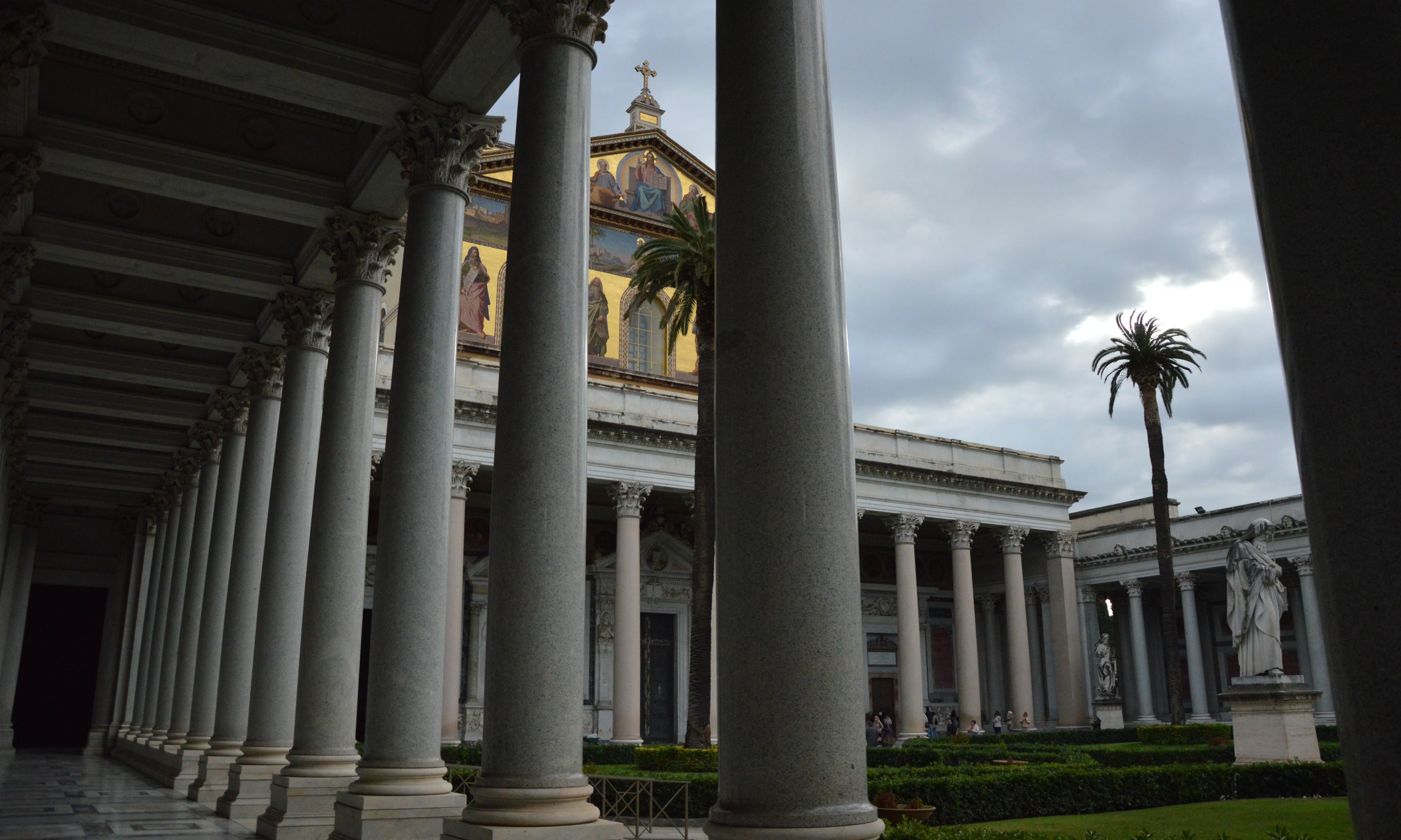 Basilica di San Paolo fuori le mura, Rome | Zoompit