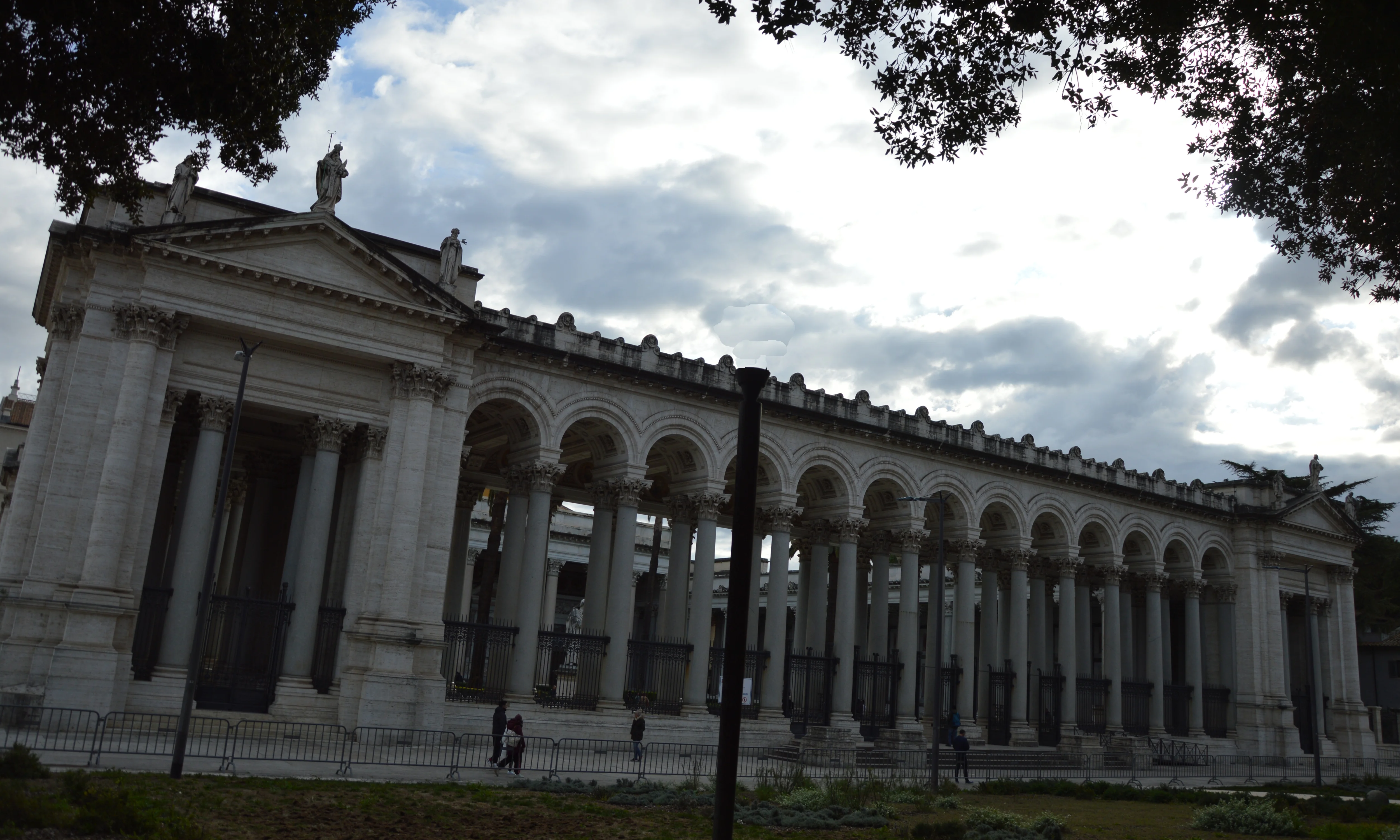 Basilica di San Paolo fuori le mura, Rome | Zoompit
